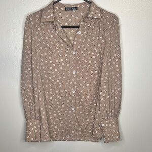 SHEIN Beige Floral Button-Up Blouse